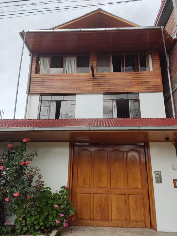 Affittacamere Suzet House Oxapampa Esterno foto