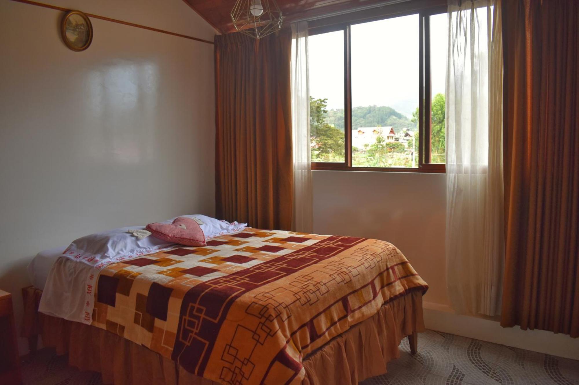 Affittacamere Suzet House Oxapampa Esterno foto